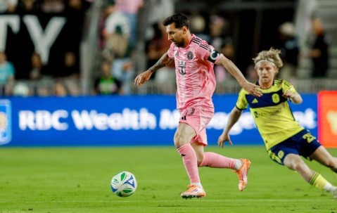 爱游戏-梅西赛事官方发布关键助攻新规，加拿大队争议不断！的简单介绍