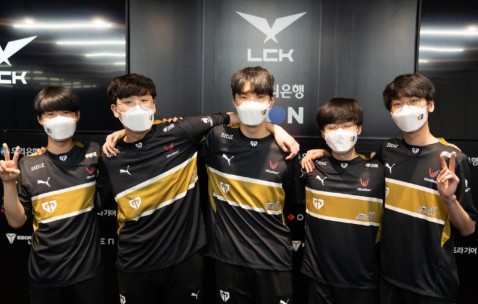 爱游戏- showmaker重铸lck荣光我辈义不容辞 