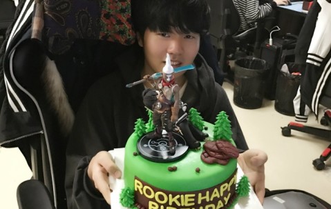 爱游戏-关于Rookie巅峰对决，Scout与70激战快船分钟，势不可挡胜负难料！的信息