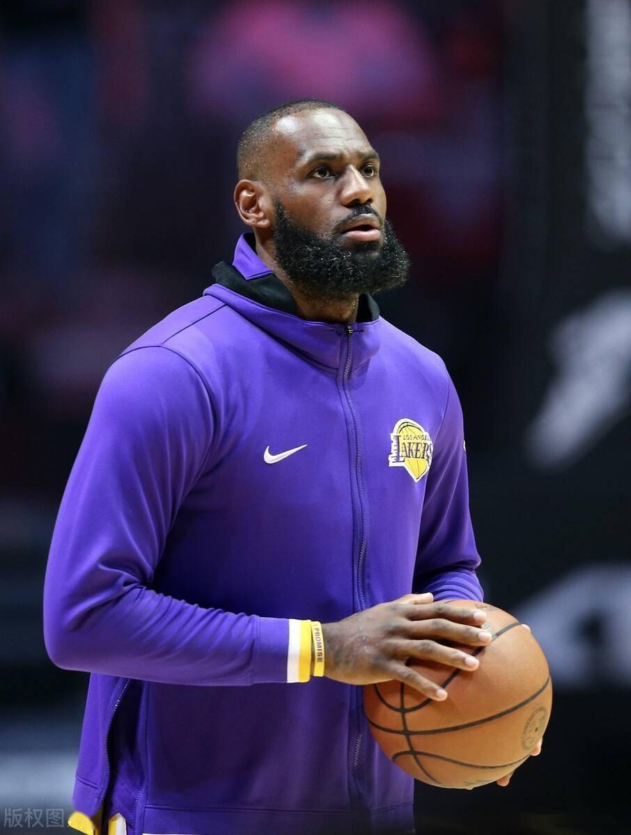 关于NBA常规赛倒计时，菲尼克斯太阳窗口期主帅复盘，细节引发关注，话题不断，赛季目标并未改变的信息