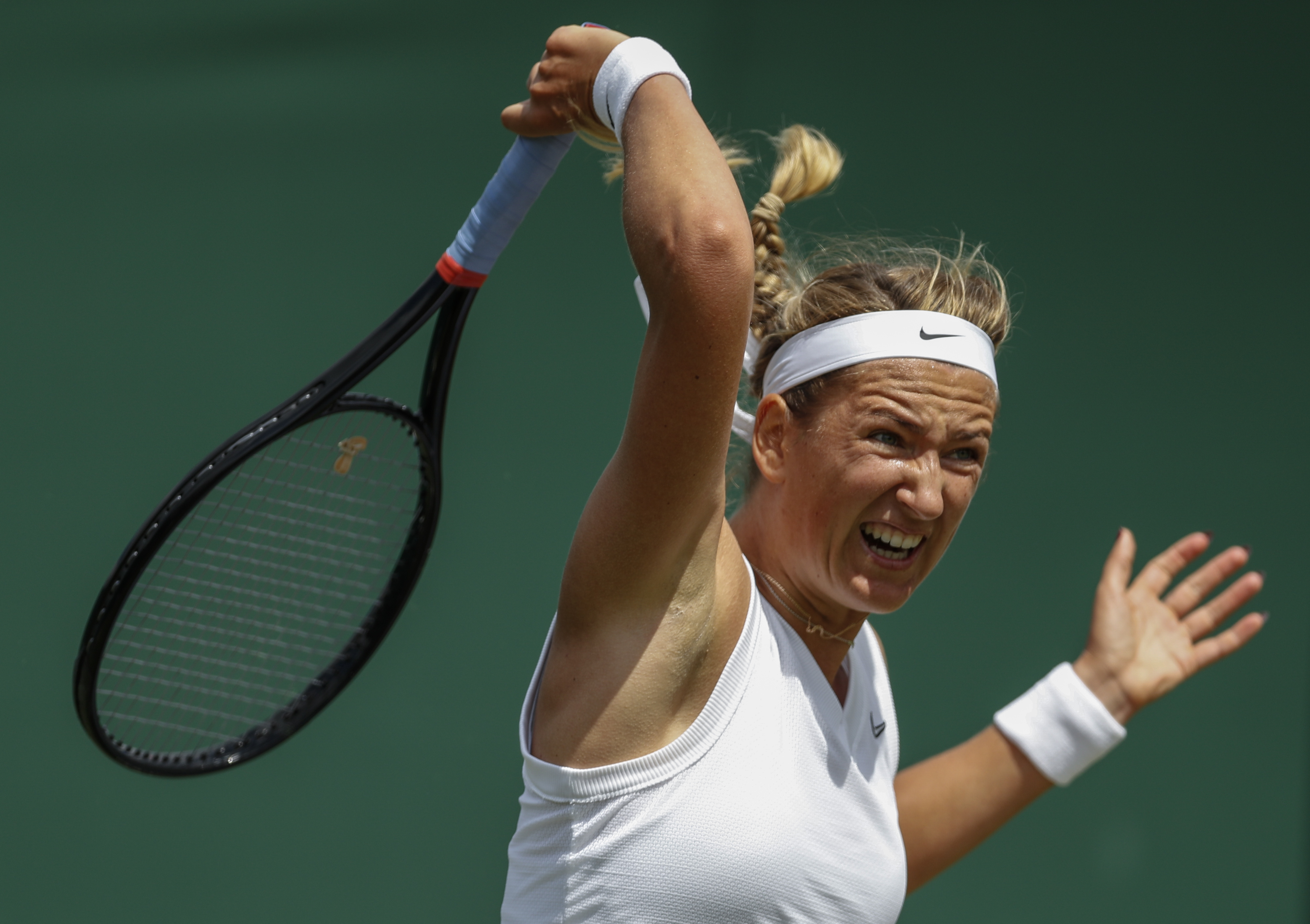 包含阿扎伦卡回归赛场，突破纪录首场状态亮眼，尤文图斯观众沸腾！的词条