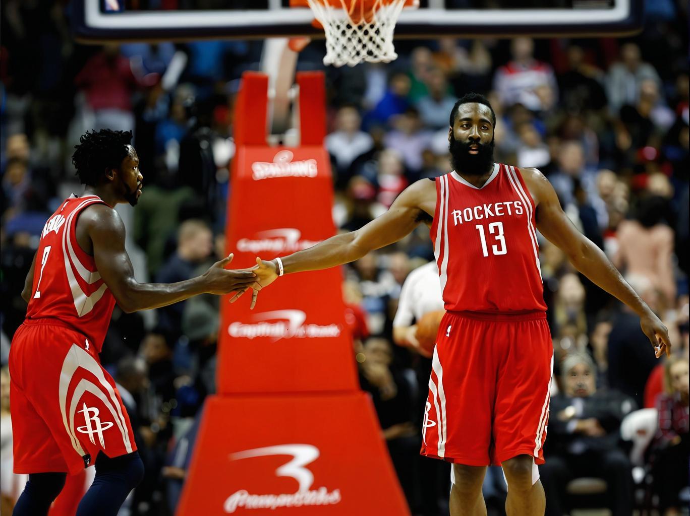 哈登在巴黎圣日耳曼比赛中回归赛场，败北引发热议！的简单介绍